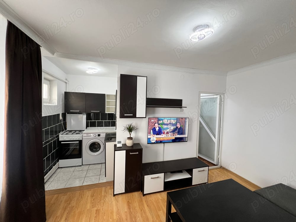 Închiriez apartament cu două camere Medgidia, zona Hidrofor, centrală GAZ