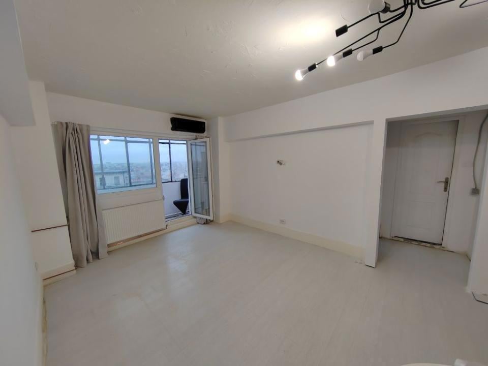 Apartament luminos 2 camere, metrou Brancoveanu.