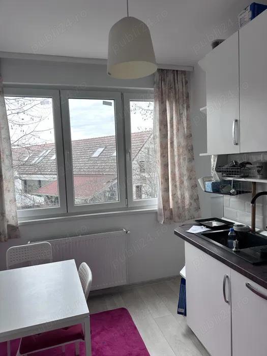 Chirie apartament 2 camere, Cornișa