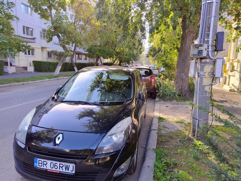 Renault grand scenic 2011