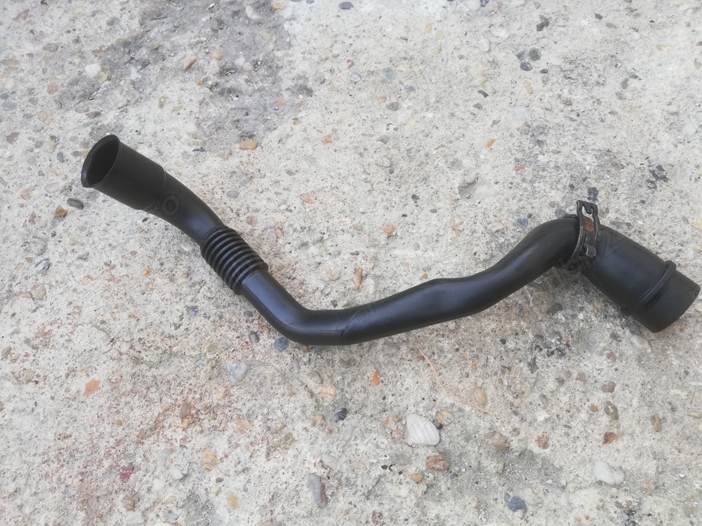 Furtun de alimentare cu aer volkswagen polo 6R