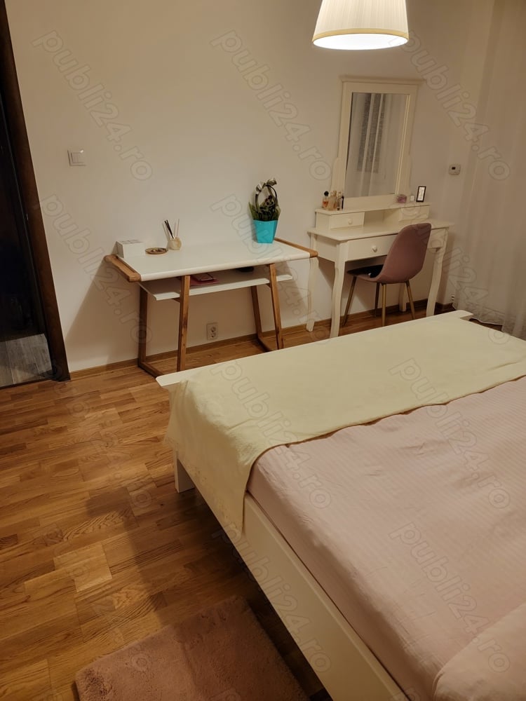 De Vânzare Apartament Decomandat 2 Camere, 57 mp, Etaj 2, Strada Arcu, Iași