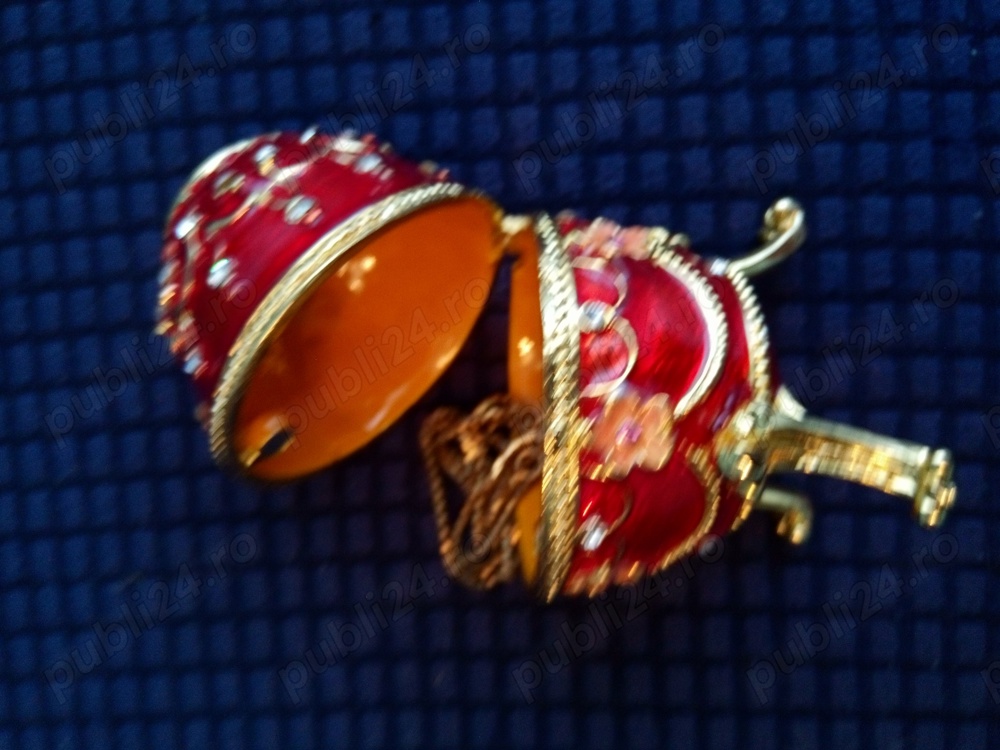 Ou Faberge - Caseta Bijuterii