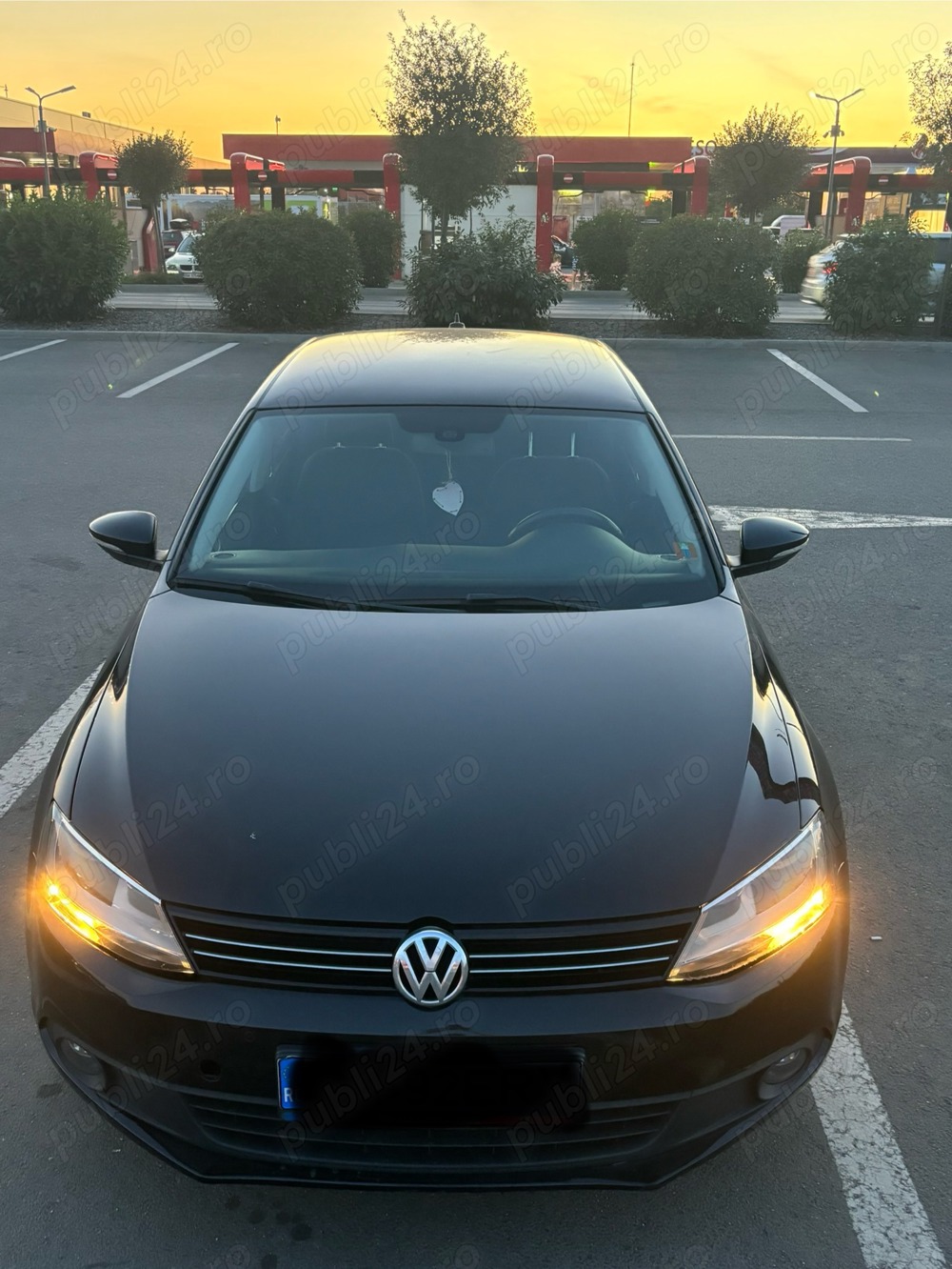 Vând vw Jetta 2013