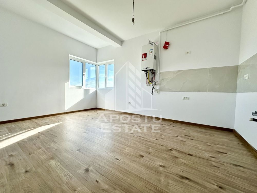 Apartament cu 3 camere, 2 balcoane, parcare acoperita, zona Planetelor