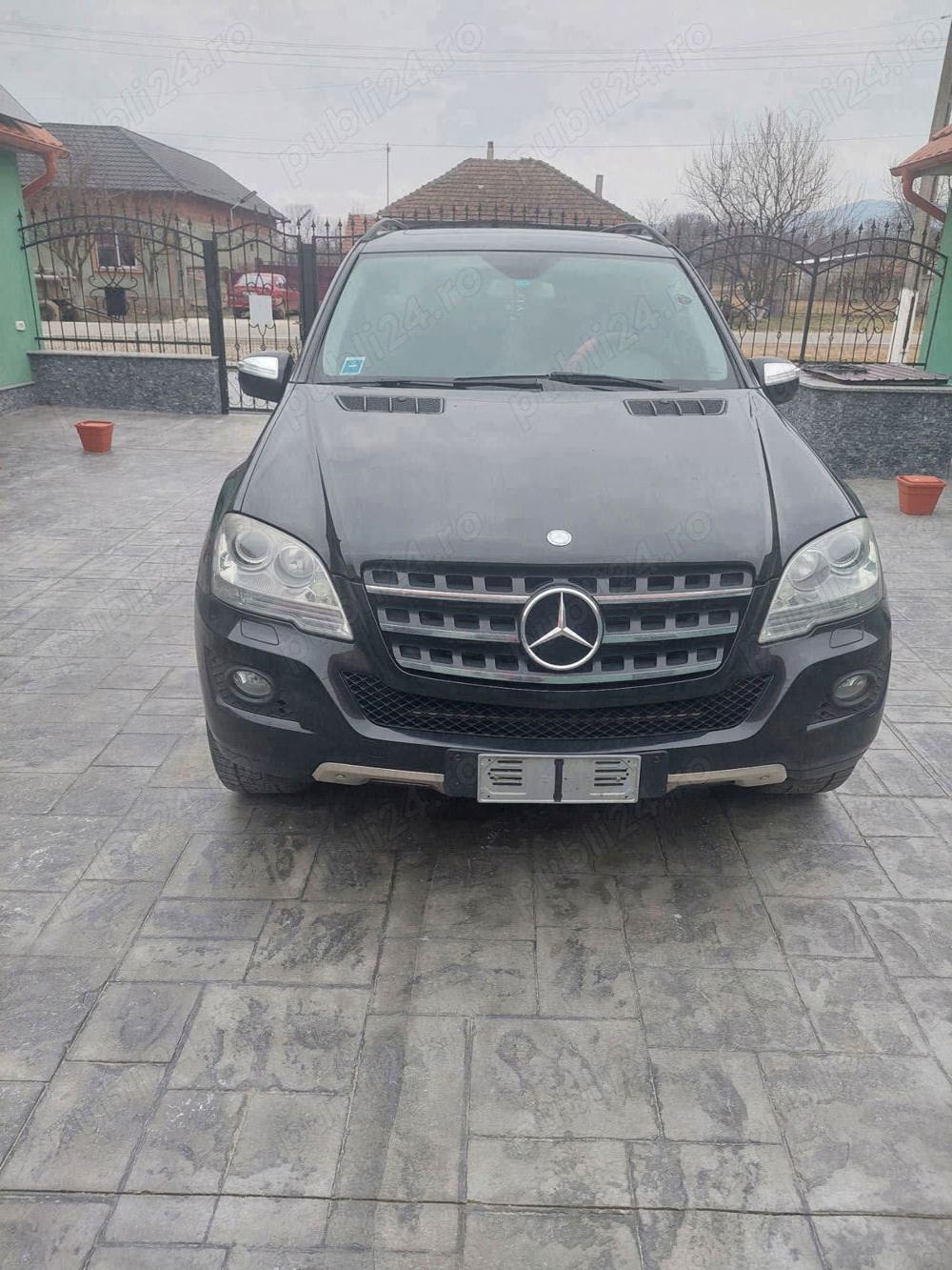 vand Mercedes Benz ML 320 4 Matic