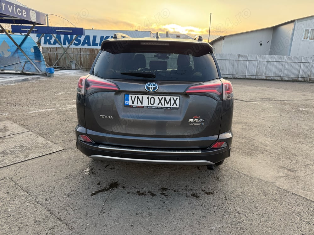 Toyota rav 4hybrid luxury