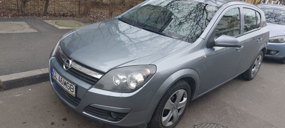 Vând Opel astra h 1,6 benzina din 2006. Primul proprietar de nou.