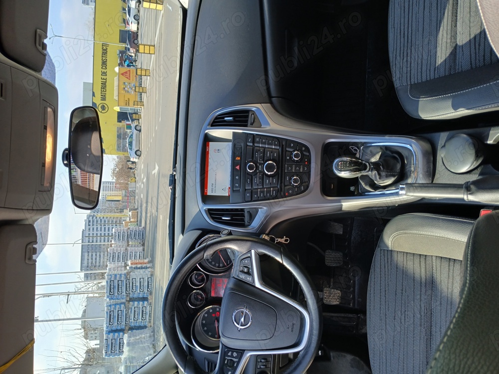 Vând Opel Astra J -2019 ,1.4t 140cp