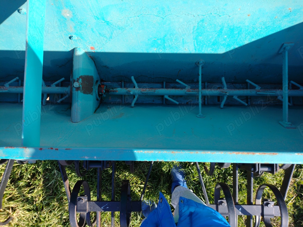 Prășitoare fertilizare 