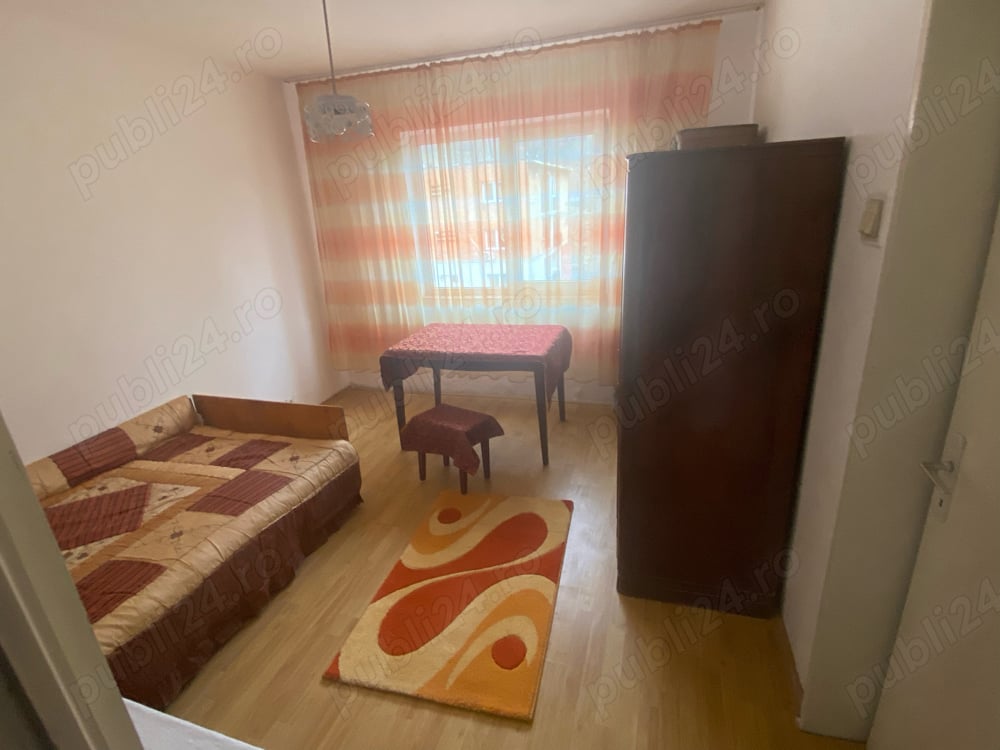 Vand apartament 2 camere