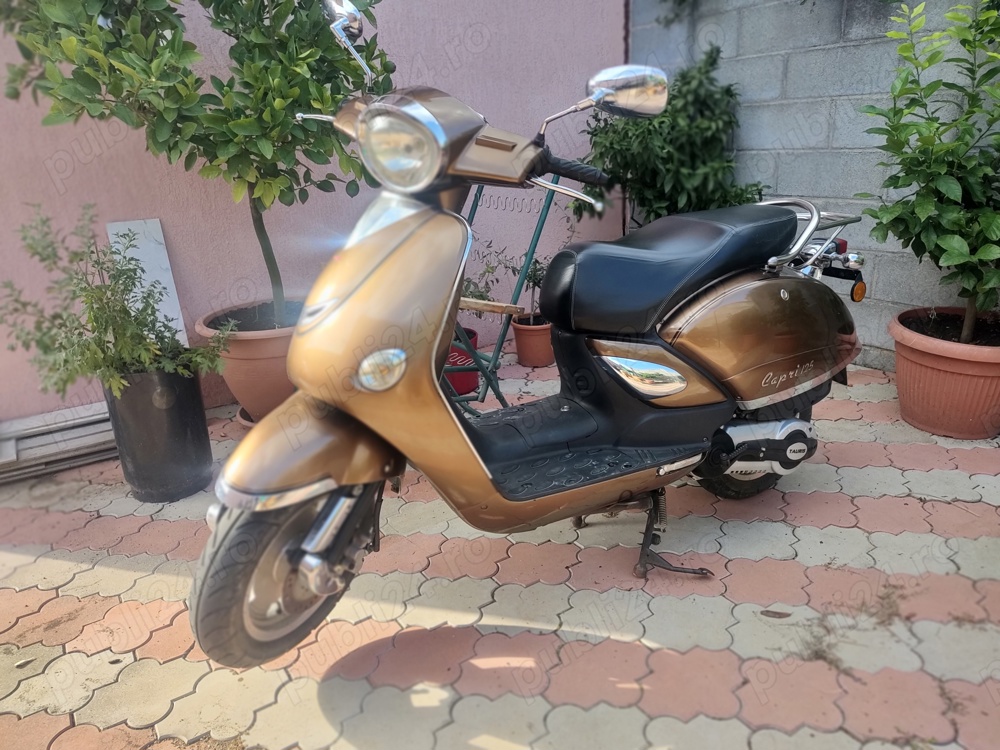 scuter retro vespa ,capri ,tauris