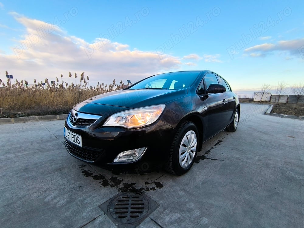 Opel Astra J 1.6 An 2013