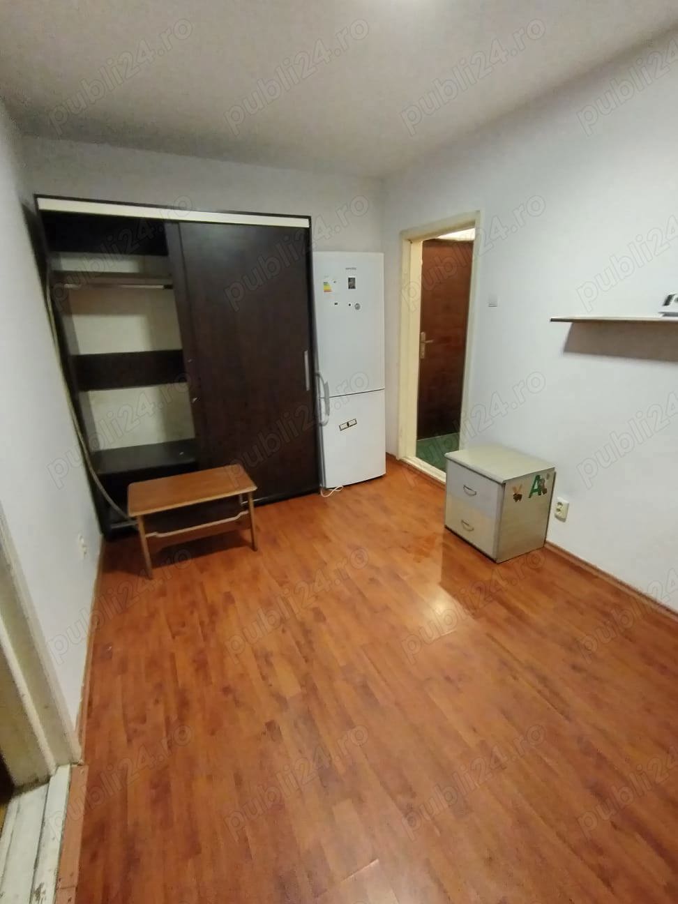 apartament cu 2 camere