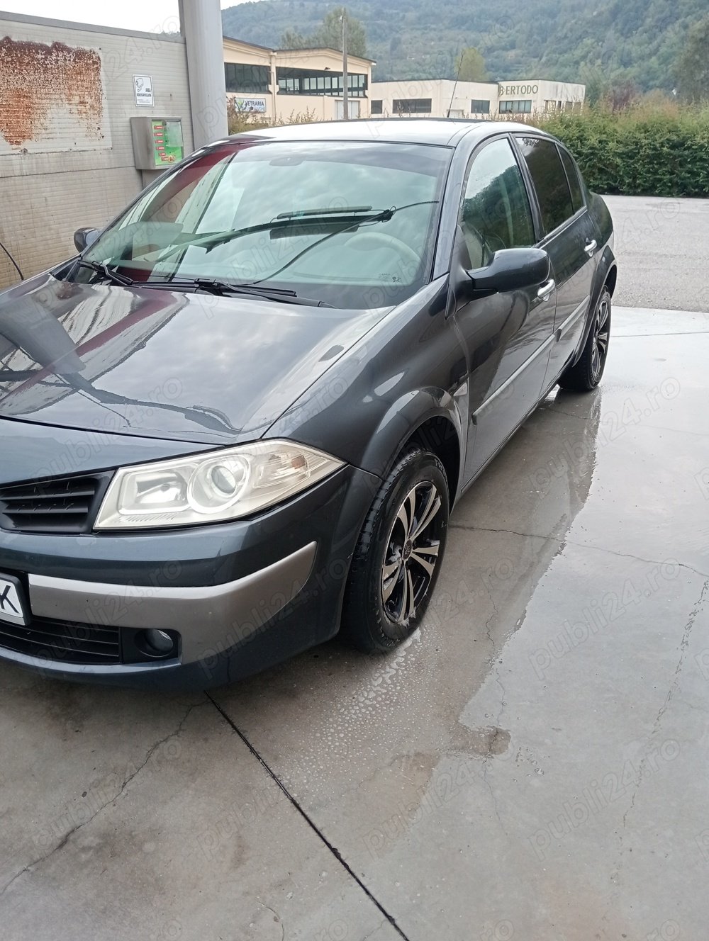 Vând Renault Megane