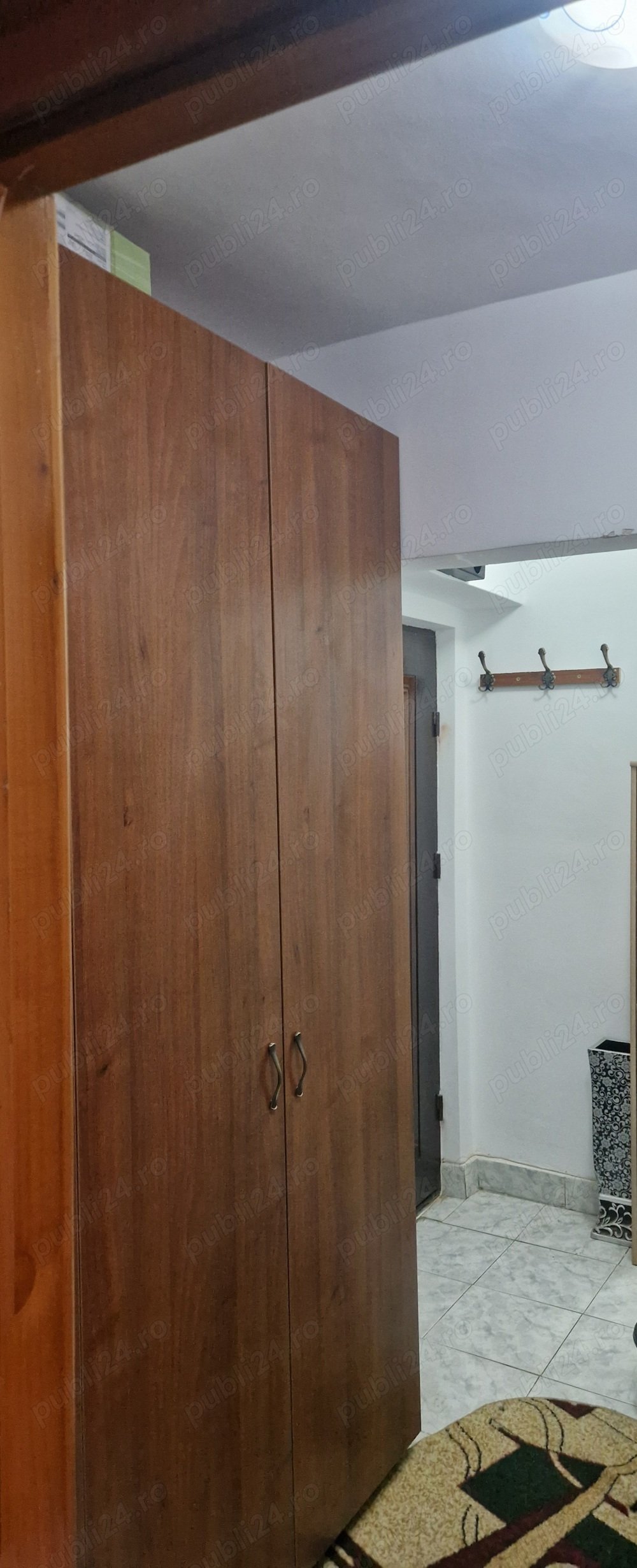 De vânzare apartament cu doua camere semidecomandat