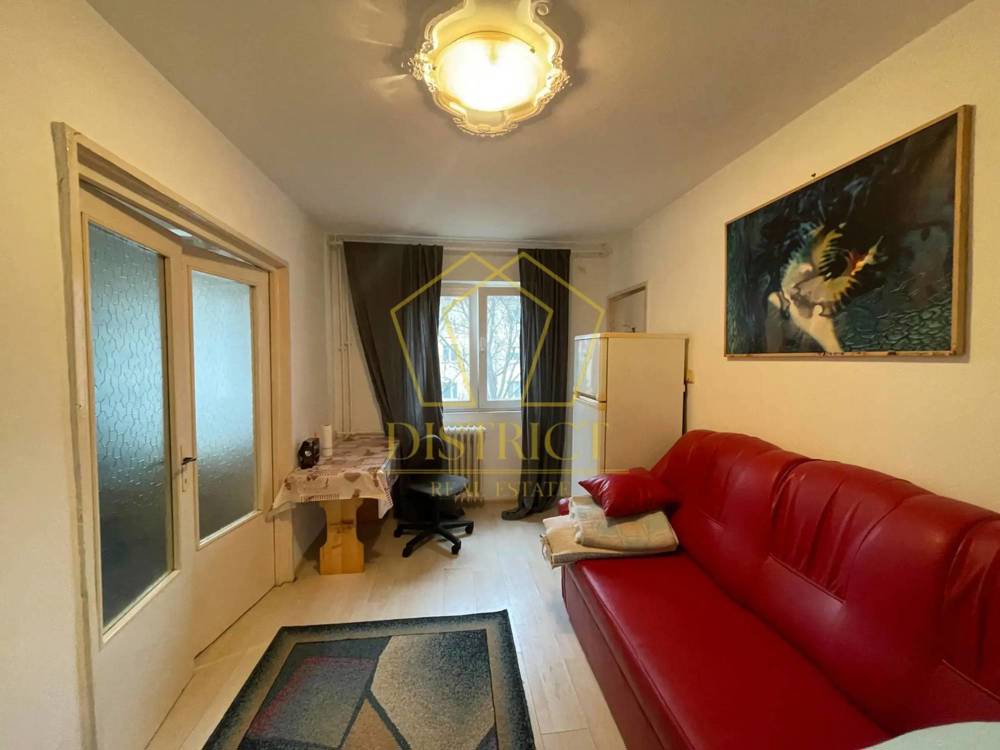 Apartament cu 3 camere | Girocului | Școală Gimnaziala 13