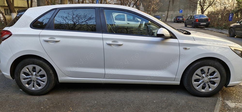 Vand Hyundai i30 stare impecabila