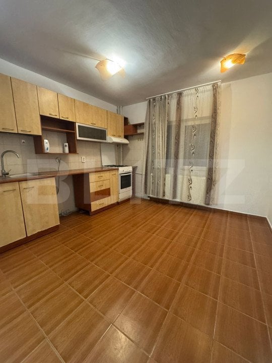 Apartament cu 3 camere, 75 mp, zona-Parc Sebastian