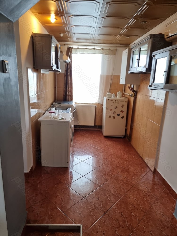 Apartament central de închiriat în Onești