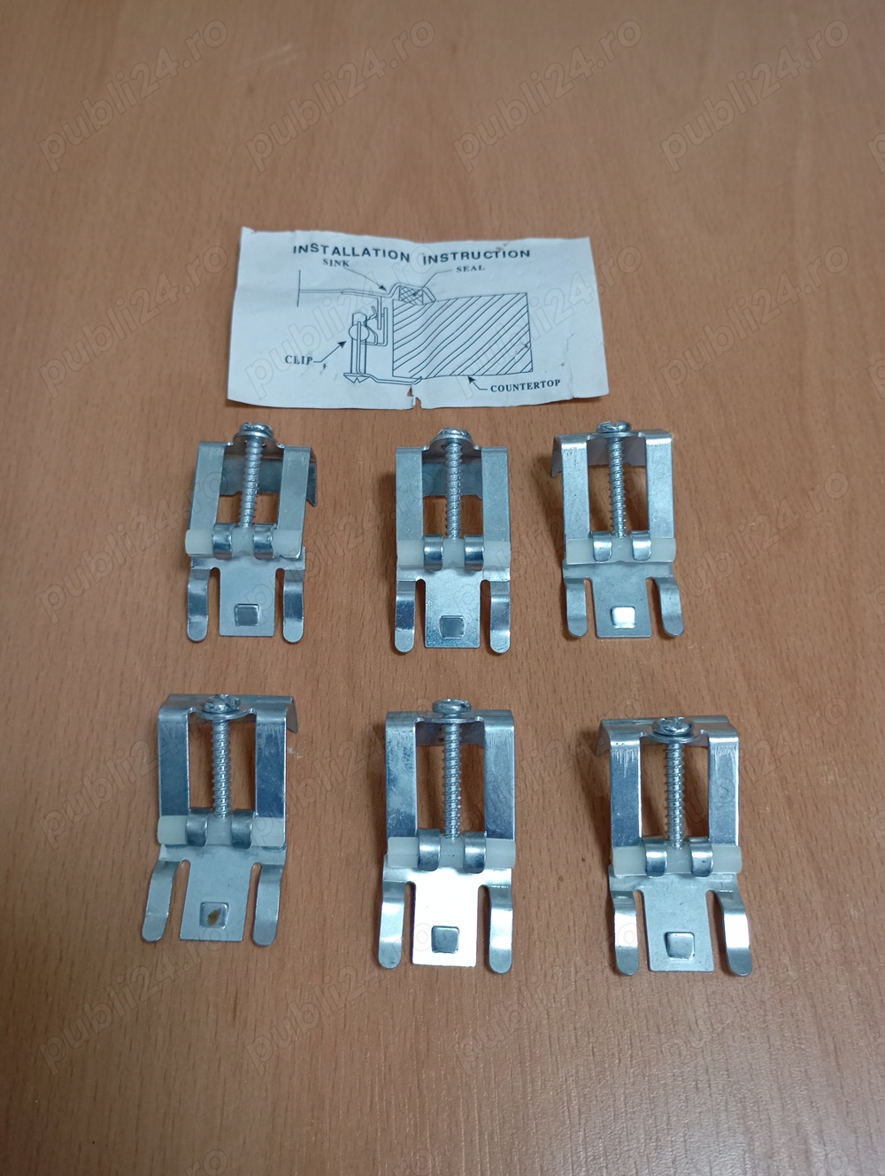 Vând SET 6 Bucati CLEME FIXARE,noi,pentru Chiuveta Bucătărie