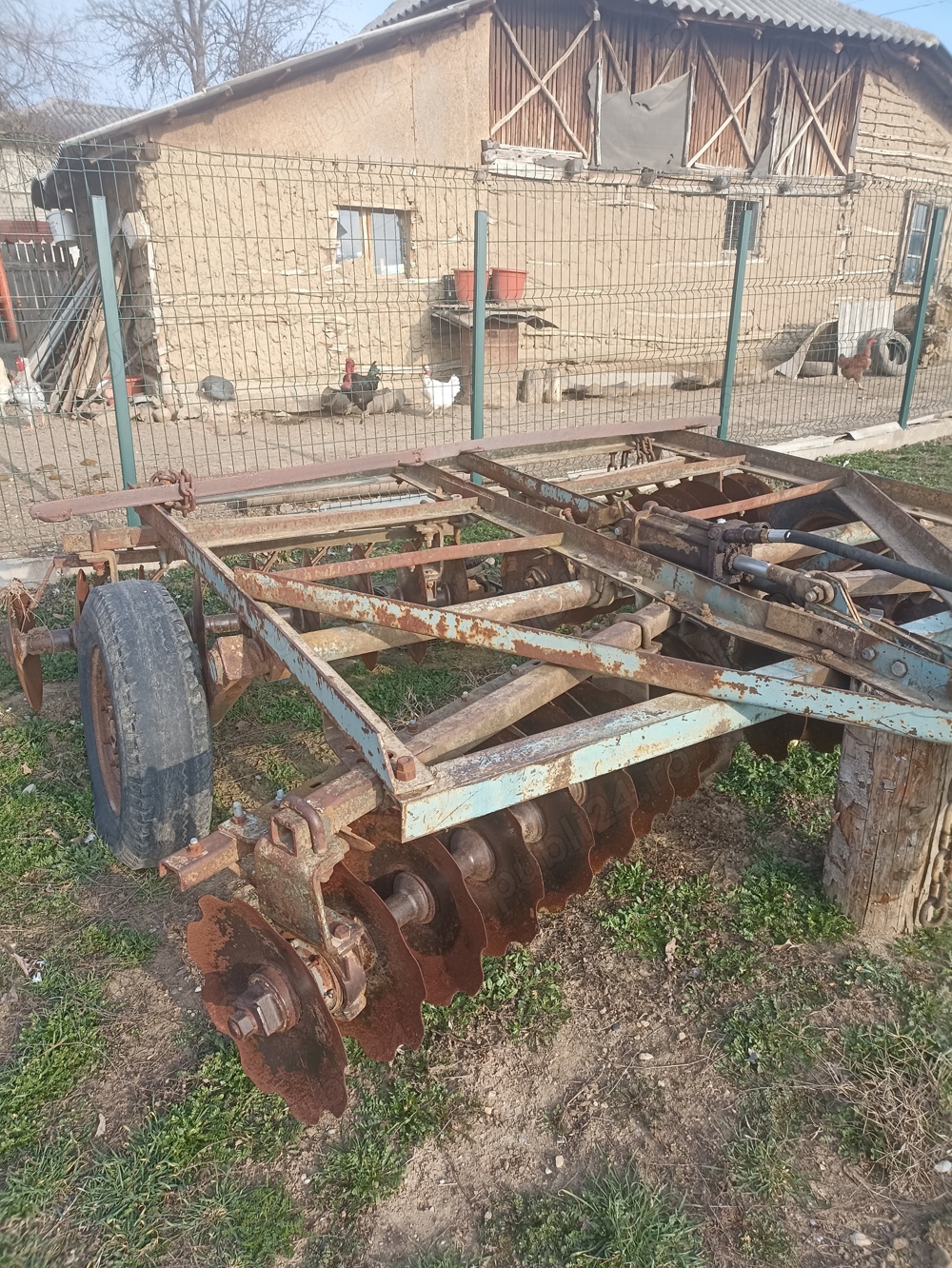 vindem utilaje agricole 