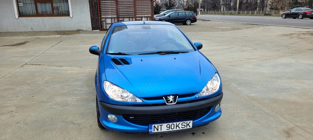 Vand Peugeot 206 cc, 2003, 1.6 benzina, 109 cai.