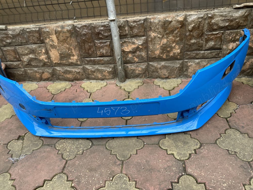 Vând bara fata Skoda Fabia 3 Facelift  Vând bara fata Skoda Fabia 3 Facelift