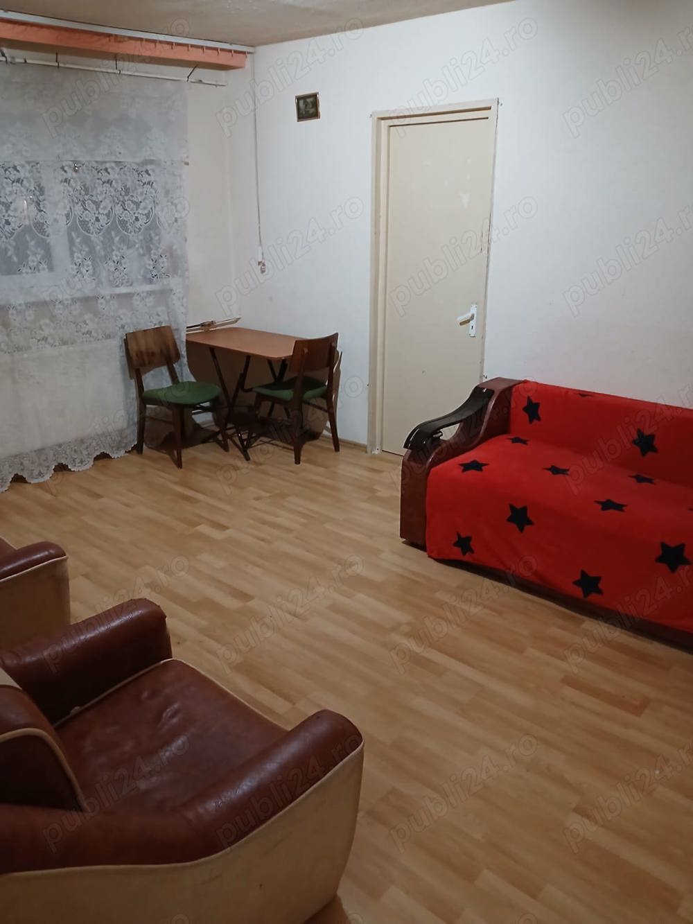 vand apartament 2 camere Mihai Bravu