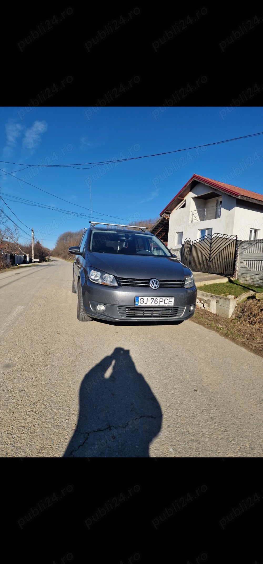 Vând vw touran 1.6 2012