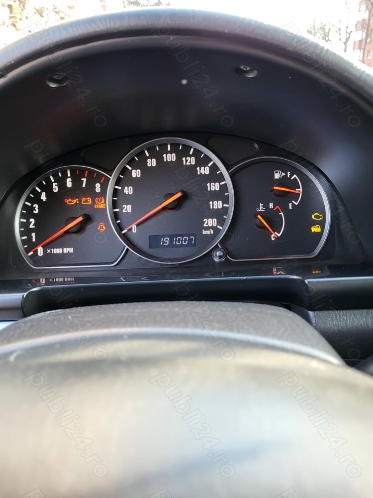 Suzuki grand vitara benzina 2004 4x4