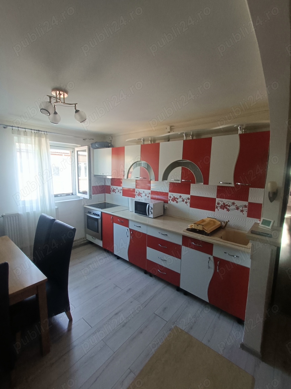 Apartament de închiriat