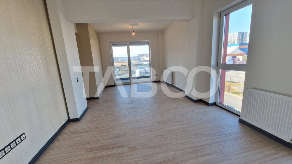 Apartament 2 camere de vanzare etajul 1 cu 2 parcari Doamna Stanca