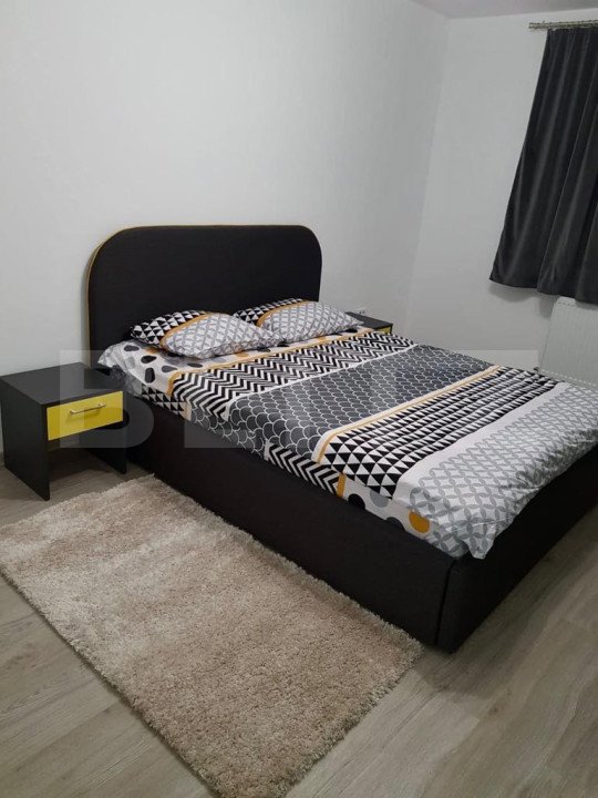 Apartament de vanzare, cu 2 camere, 47 mp, zona Tractoru