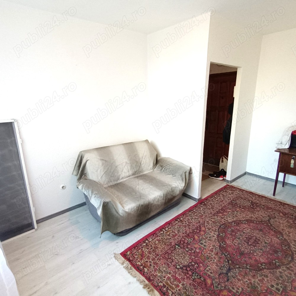 Apartament 2 camere, semidecomandat, etaj 2, Micro 19