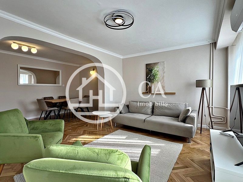 Apartament de închiriat cu 4 camere în zona Ultracentrală, Oradea