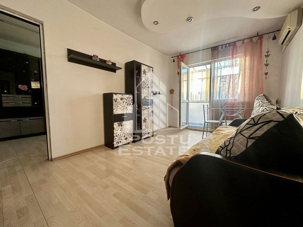 Apartament cu 2 camere, bloc izolat, zona Girocului