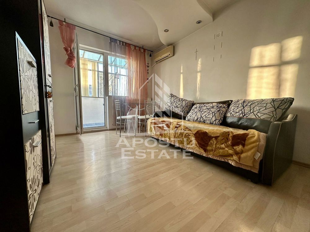 Apartament cu 2 camere, bloc izolat, zona Girocului