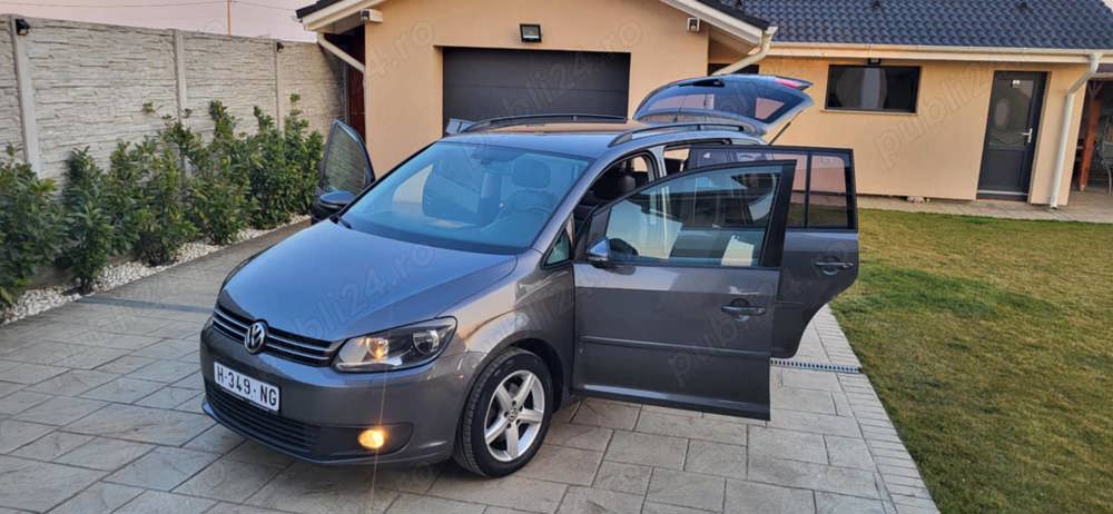 Volkswagen Touran 2.0 Diesel 140 CP Cutie automata DSG 7 Locuri!!!