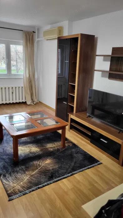 Apartament de inchiriat 3 camere, Metrou Crangasi, Bucuresti