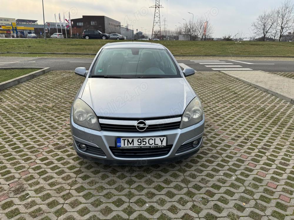 Opel Astra H 1.8 benzină