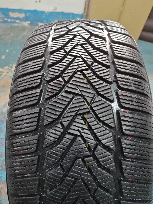 1 anvelope M+S /iarna 225/45/17 Uniroyal