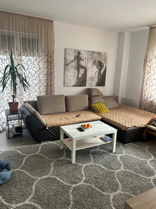 Apartament 2 camere, etaj intermediar,56 mp