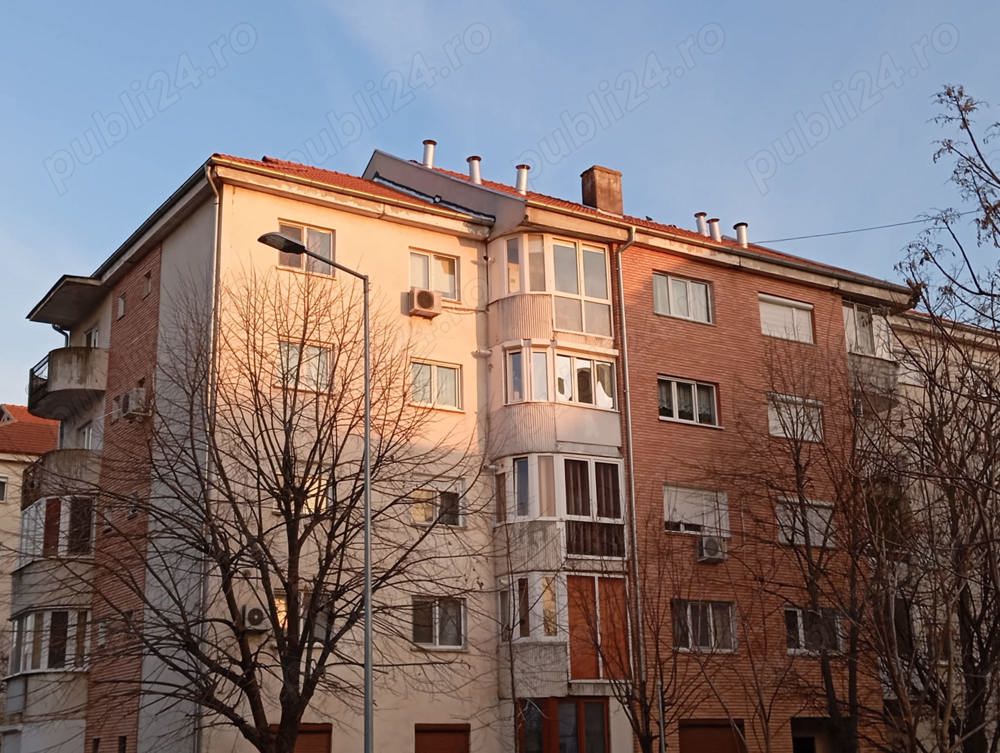  Apartament 3 camere de vanzare in cartierul Alfa