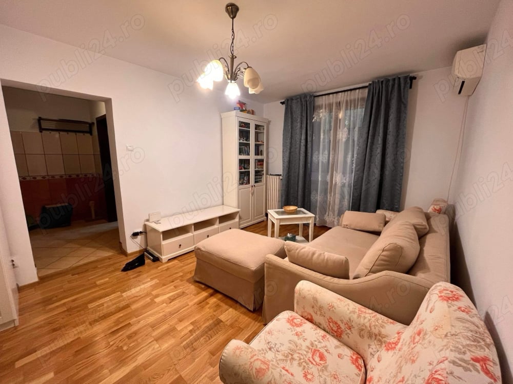 Vand apartament 2 camere