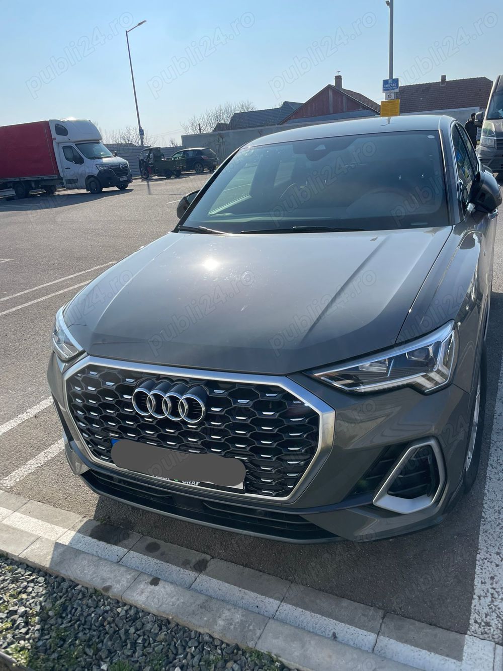 Vând Audi Q3 sportback S line ,cap.1500 cmc ,an 2021