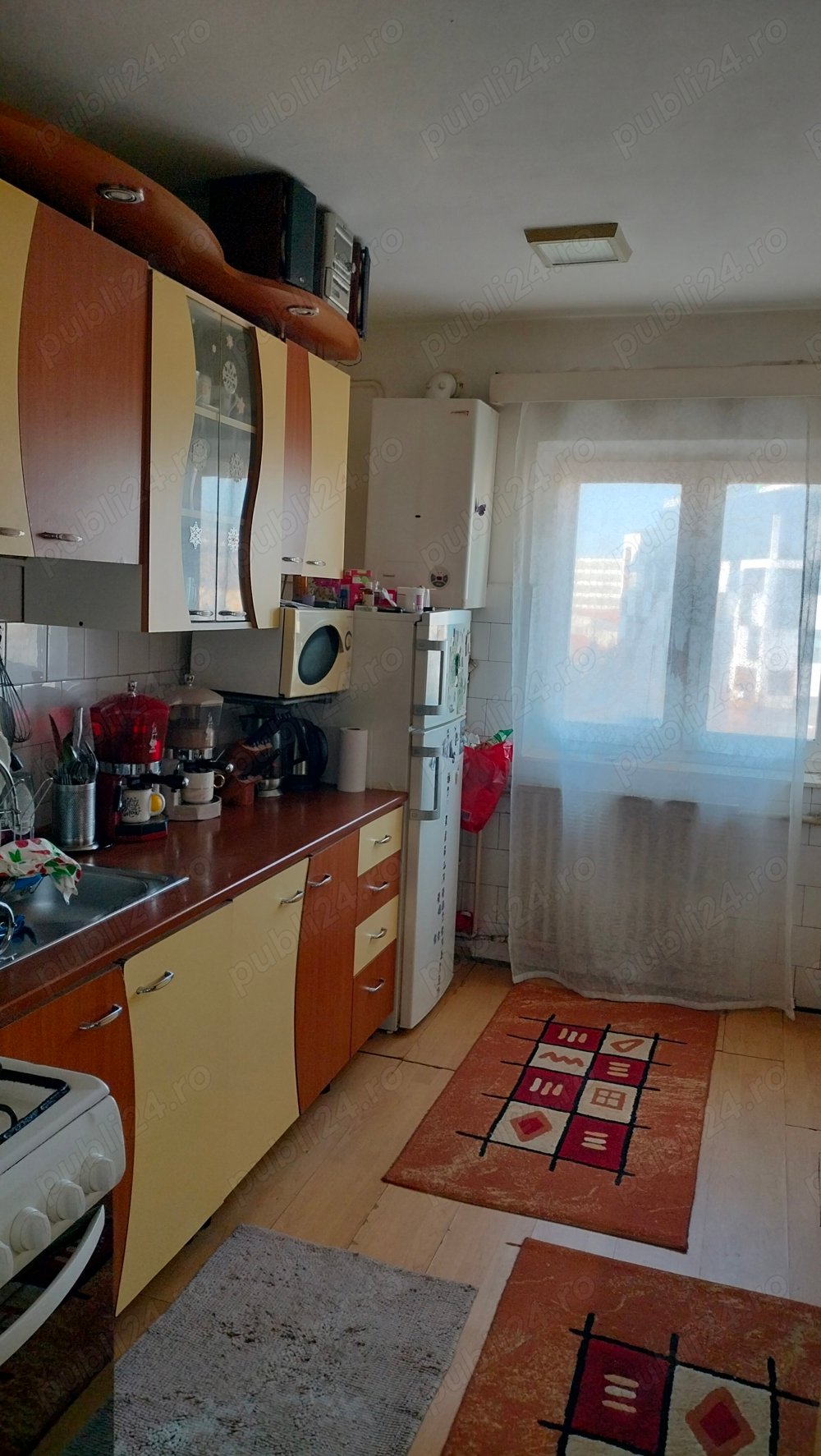 Vând apartament cu 3 cam in Mărăști