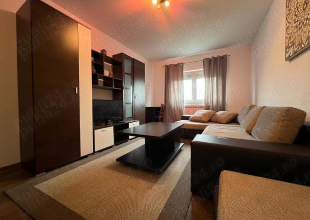 De închiriat apartament 3 camere calea Lipovei