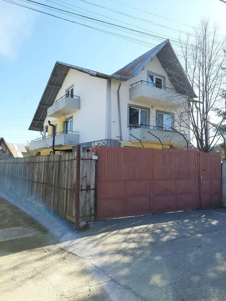 Casa +teren de vanzare in pitesti