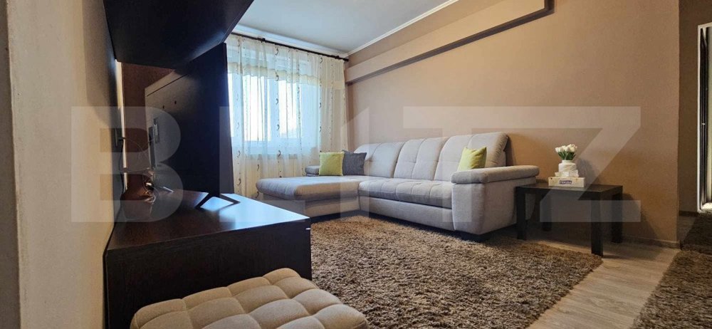 Apartament de 3 camere, 73 mp, zona Rogerius